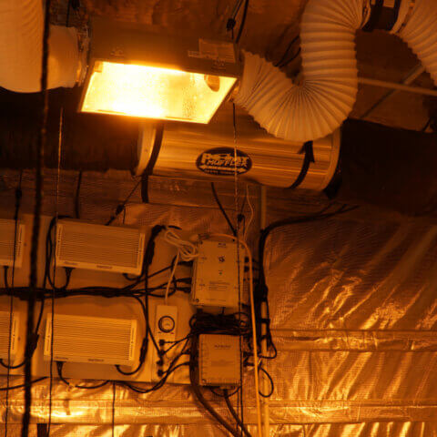 When is it a good idea to air-cool your HID lights?